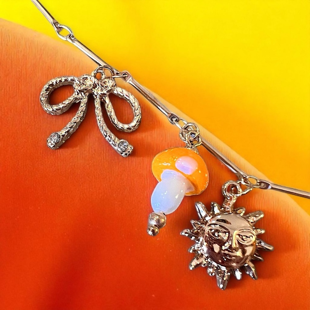 Vibrant Gold Toned Autumn inspired charm necklace Glass Ceramic Enamel charms - Picture 5 of 17